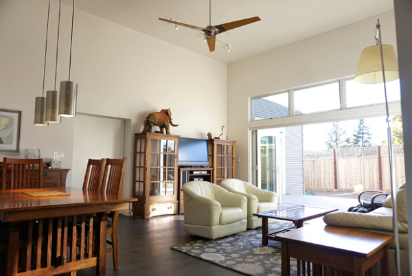 Blu Home Livingroom in Downtown Sonoma (Courtesy Blu Homes)