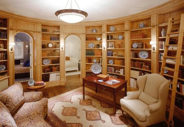 Library. (Photo courtesy of Sotheby's International Realty)
