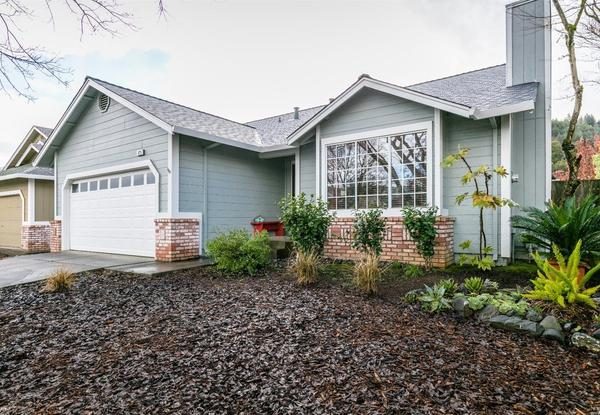 123 William Cir, Cloverdale (All photo courtesy of Sonoma Realty Group)